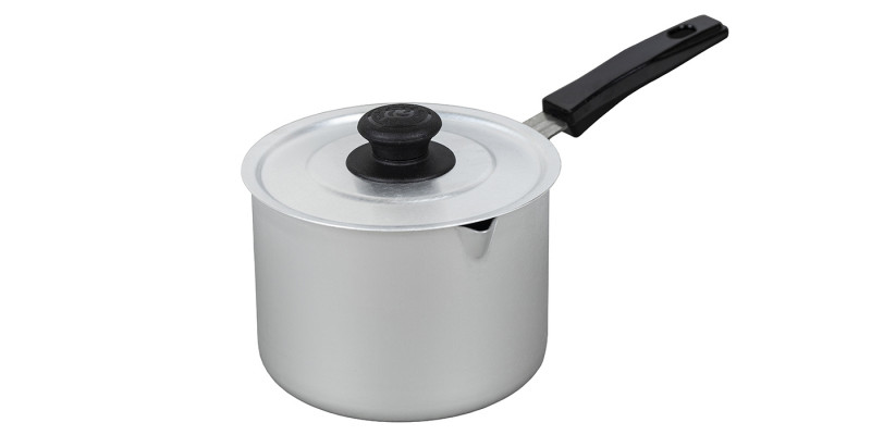 Кастрюля с пластиковой ручкой крышкой штампованный алюминий 0,75л